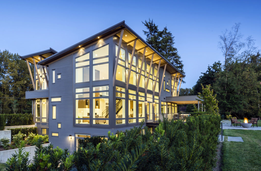 Modern Contemporary Home Many Windows